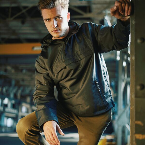 Summer windbreaker Thumbnail